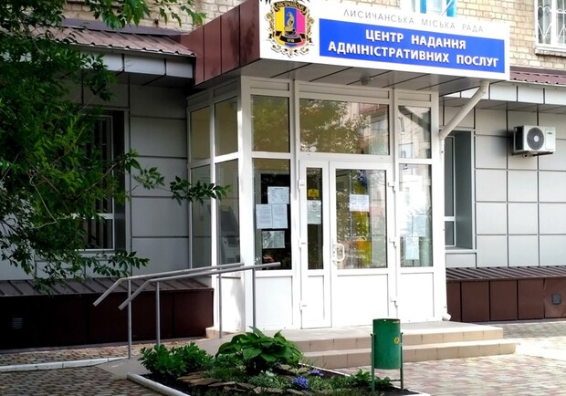 У ЦНАПах Запоріжжя почали реєструвати місце проживання. || Фото: zp.npu.gov.ua