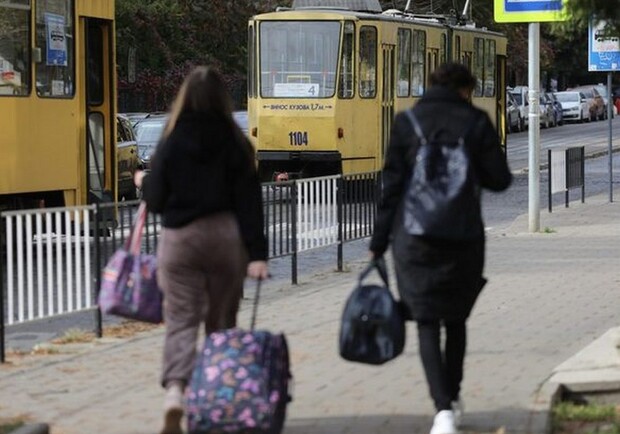 У Львові в трамваї померла жінка