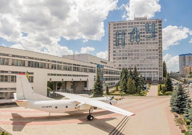 Національний авіаційний університет у Києві поділять на два виші. || Фото: pk.nau.edu.ua