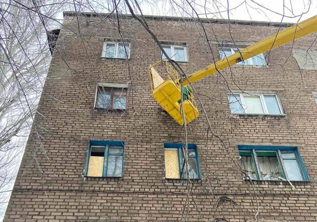 Стало известно, в каком состоянии пострадавшие от ракетного удара по Запорожью. || Фото: t.me/kurtievofficial