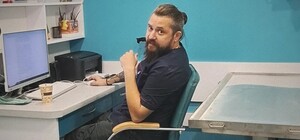 Одесский ветеринар, который потерял на войне две ноги, вернулся на работу 