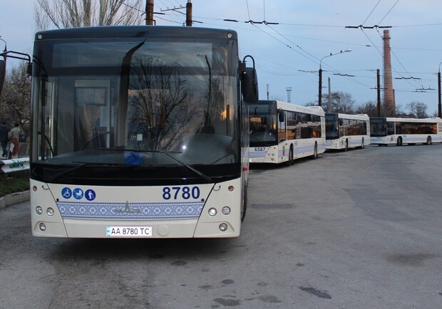 В Запорожье приостановлена работа некоторых автобусных маршрутов. || Фото: stransphoto.org