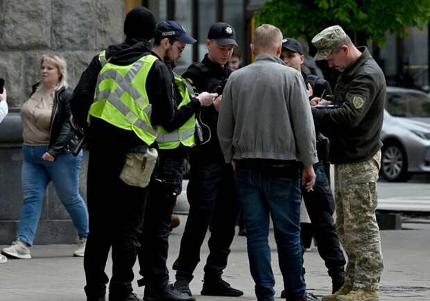 У Запорізькому ТЦК та СП спростували інформацію про прибуття військових з інших областей для "посилення". || Ілюстративне фото: gettyimages.com