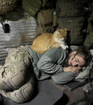 В Одессе открыли выставку погибшего защитника Украины – поэта и фотографа Максима Кривцова