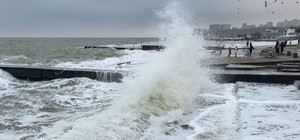 Со штормовым: какая погода будет в Одессе на выходных