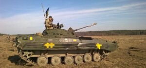 В 28-ю отдельную механизированную бригаду записываются сотни новобранцев