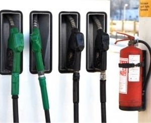 Пока одно топливо с заправок исчезает, другое - дорожает. Фото с сайта www.sxc.hu.