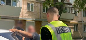 Три тысячи долларов за снятие с розыска: в Одесской области задержали заместителя начальника ТЦК