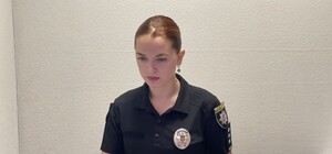 Пытался утопить собаку: одесситу сообщили о подозрении