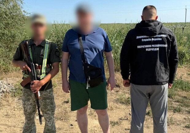 Удавав із себе бійця, щоб виїхати з України: на Одещині затримали втікача