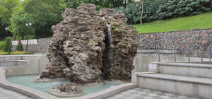 В Одессе закрыли на ремонт грот-фонтан в Стамбульском парке: что планируют сделать