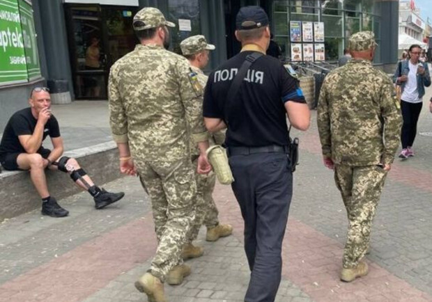Конфлікт за участю працівників ТЦК на СТО в Одесі: як коментують у військкоматі