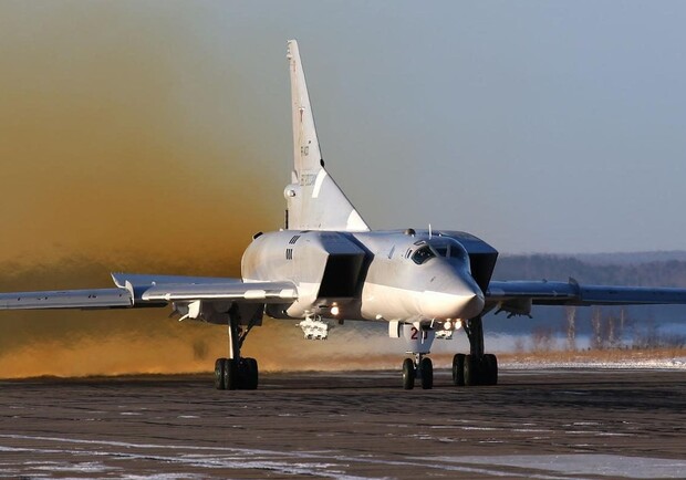 Бомбардувальники Ту-22М3 ближче до кордону: чи варто хвилюватися мешканцям Одещини