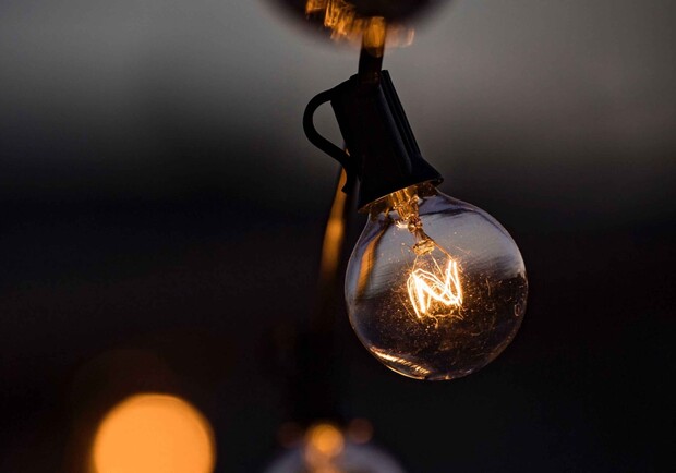 До 11 годин на добу без світла: які графіки відключень діятимуть в Одесі у вівторок