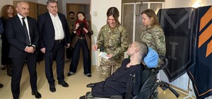 В Киеве ветерану с ампутациями отказали в выдаче карты ПриватБанка: как отреагировали в банке