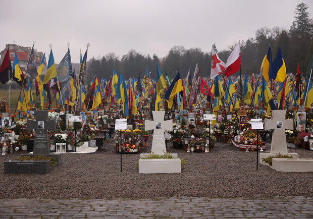 На вулиці Мечникова у Львові розпочнуть будувати Меморіал Героїв України