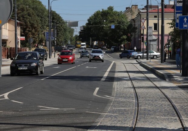 У Львові впорядкують рух на кількох вулицях: що зміниться