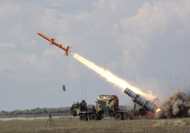 ЗСУ уразили полігон "Капустин Яр", де базується "Орєшнік": пошкоджено ангари з ракетами