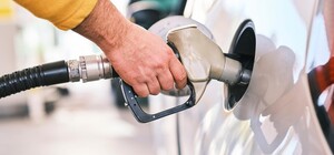 Цены на АЗС и война на Ближнем Востоке: бензин по 70 гривен за литр – реальность или прогноз