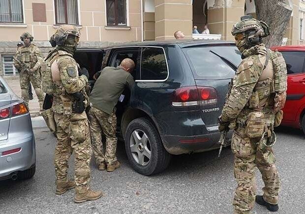 У Львові водій ТЦК збив жінку, яка перешкоджала мобілізації, відтягнув на узбіччя і поїхав: відео