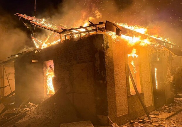 Удар по лікарні та будинках на Одещині: є поранені і серйозні руйнування