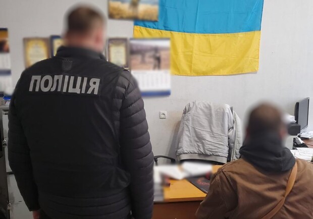 В Одесі директор автошколи підробив документи на померлого інструктора