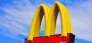 Баффет ведет переговоры с McDonald's об открытии сети ресторанов в Харькове