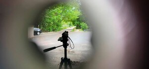 У Києві чоловік випадково вистрілив із рушниці та тяжко поранив жінку біля паркінгу