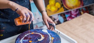 Мастер-класс по жидкому акрилу акрила Fluid art