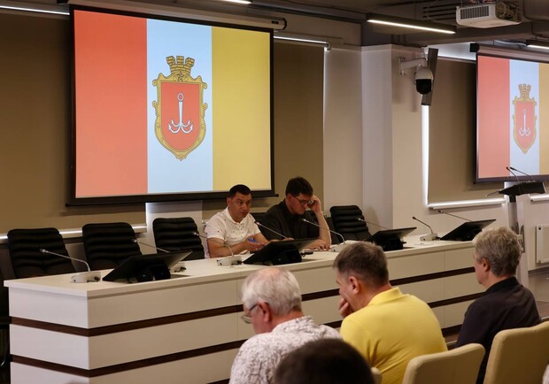 В Одесі розповіли на якому етапі перебуває підготовка міста до зимових холодів та про що просять жителів