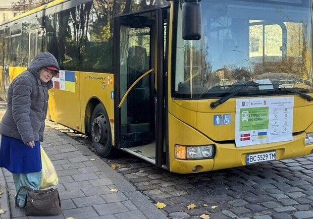 У холодну пору року у Львові для бездомних курсуватиме безкоштовний «Автобус турботи»