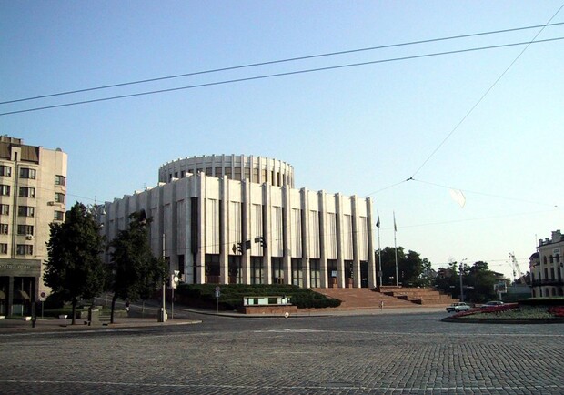 Объявлен конкурс на лучшее обустройство "Украинского дома"
Фото Asmadeus/wikipedia.org