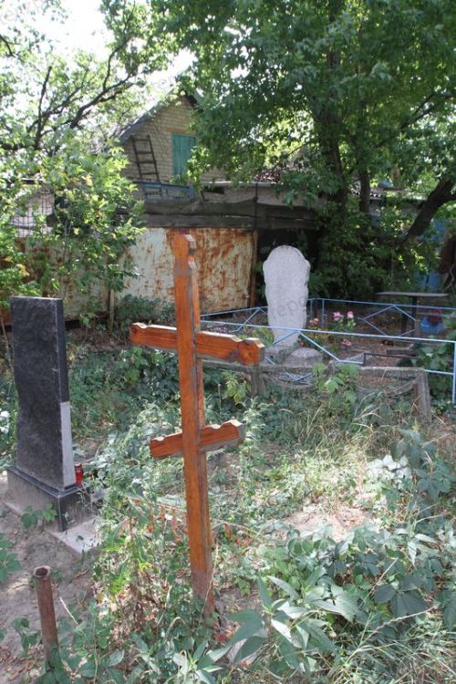 Кладбища луганска. Кладбище в Луганске. Кладбище Запорожье. Фотография Запорожского кладбища. Кладбища Луганска сейчас