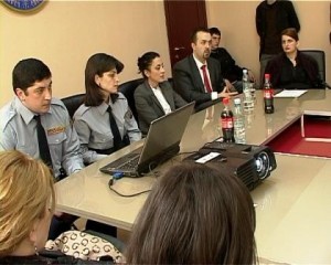 Идею школьных приставов подсмотрели в Грузии. Фото trueinform.ru