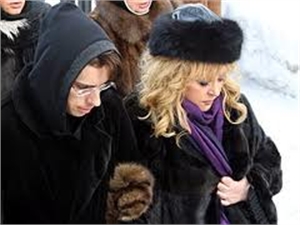 "Примадонна" собирается снова пойти под венец? Фото из архива "Комсомольской правды".