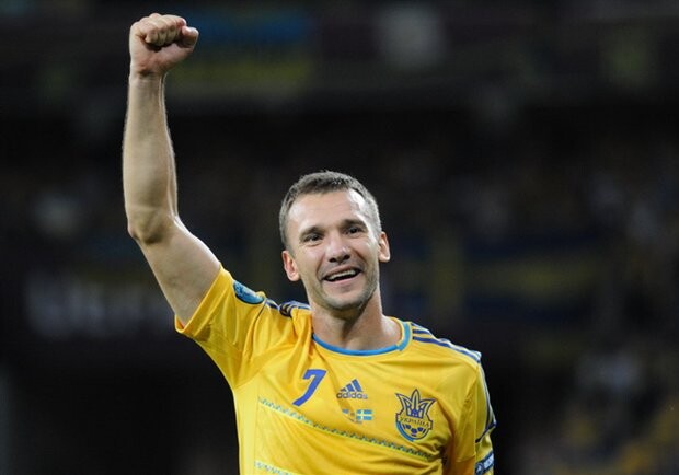 После матча Украина – Швеция Шевченко попал в ДТП. Фото football.ua.