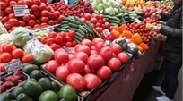 Все на ярмарку за продуктами! Фото Максима Люкова