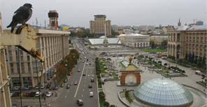 Одна из самых любимых улиц киевлян опасна для здоровья.  Фото Максима Люкова