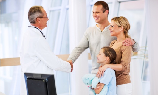 В столице на смену участковым врачам пришли семейные. Фото familydoctorphoenix.com