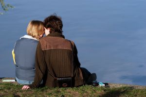 Влюбленные решили убежать от своих родителей. Фото с сайта sxc.hu