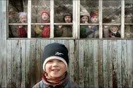 Дети попадут в семейные дома. Фото photopolygon.com