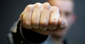 Житель Запорожья избил своего пьяного родственника. Фото с сайта kp.ua.