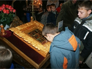 Реликвия в городе будет находиться до конца месяца. Фото: пресс-служба Севастопольского благочиния.