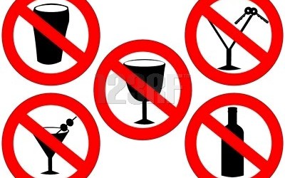 В Запорожье прошел митинг против алкоголизма среди водителей. Фото: vecherka.tj.
