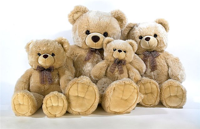 В Киеве есть, куда отнести вещи и игрушки для детей. Фото с сайта: http://kiddis.ru/