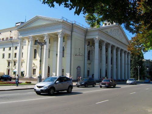 Открытие фестиваля будет происходить в театре им.Магара

