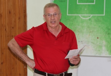Фото: fcmetalurg.com