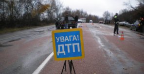Водитель «Жигулей» в ДТП переломал себе ноги.