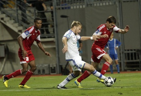 Фото: fcmetalurg.com