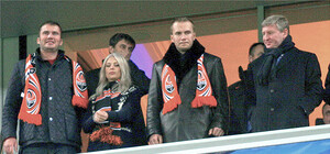 Фотофакт: как братья Януковичи за 